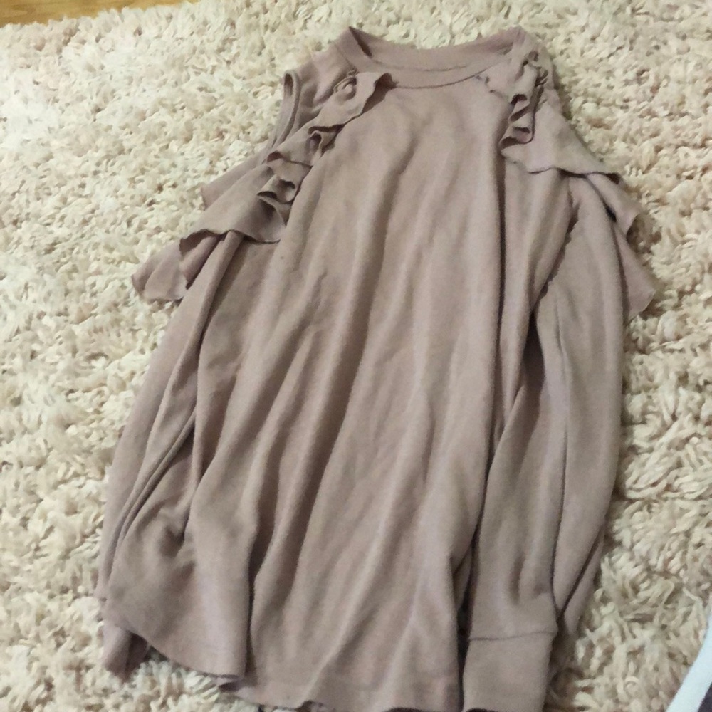 Pink cold shoulder top